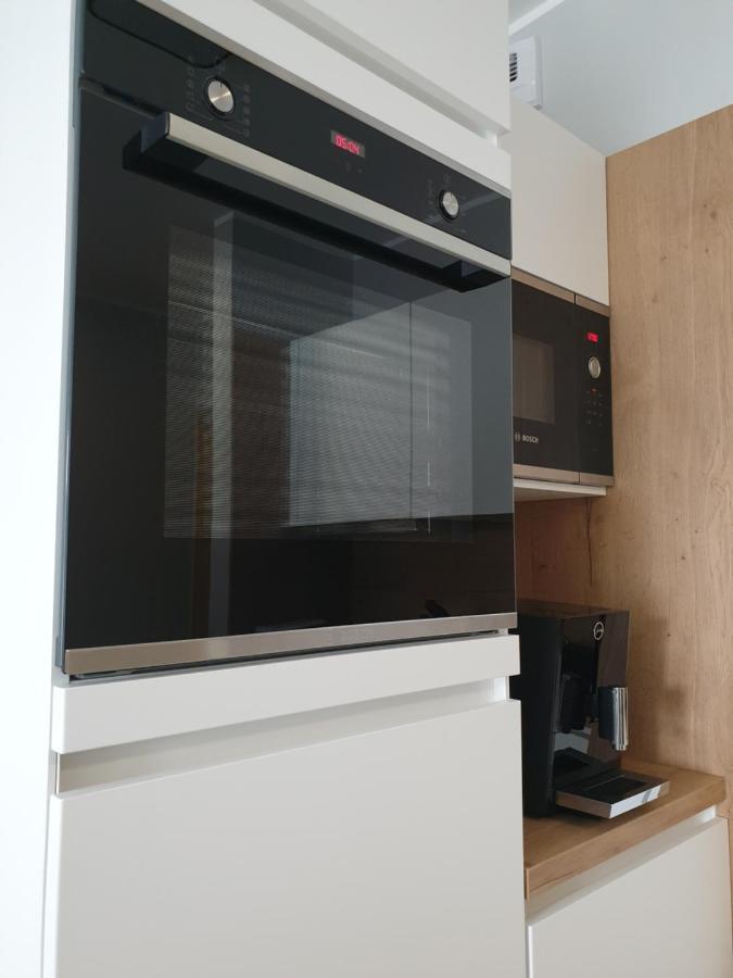 Private Apartment, Aircondition, Hd Tv Pl & De, Wifi, Garage, Fully Equipped, Near Beach Kołobrzeg Zewnętrze zdjęcie